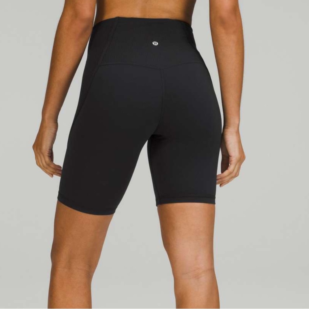 Black Women's align Shorts 0